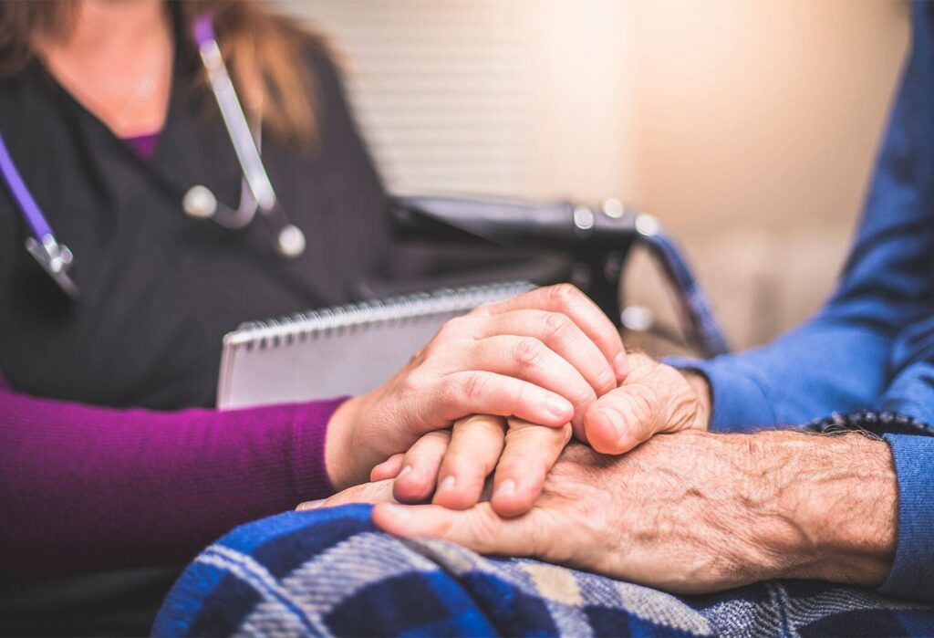 5 Ways Hospice Care Helps Families Cope with Grief